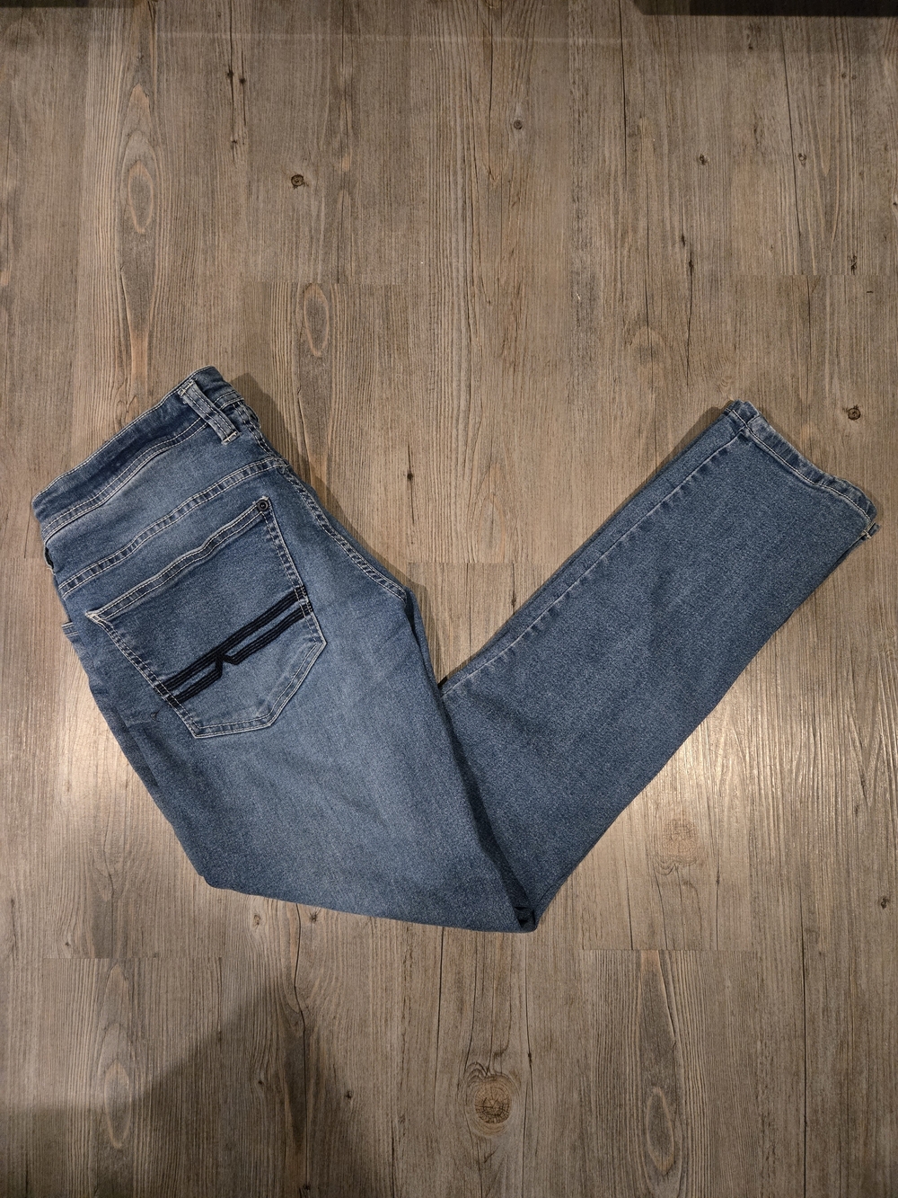 Buffalo David Bitton Slim Straight Light Wash Jeans - Picture 2 of 10